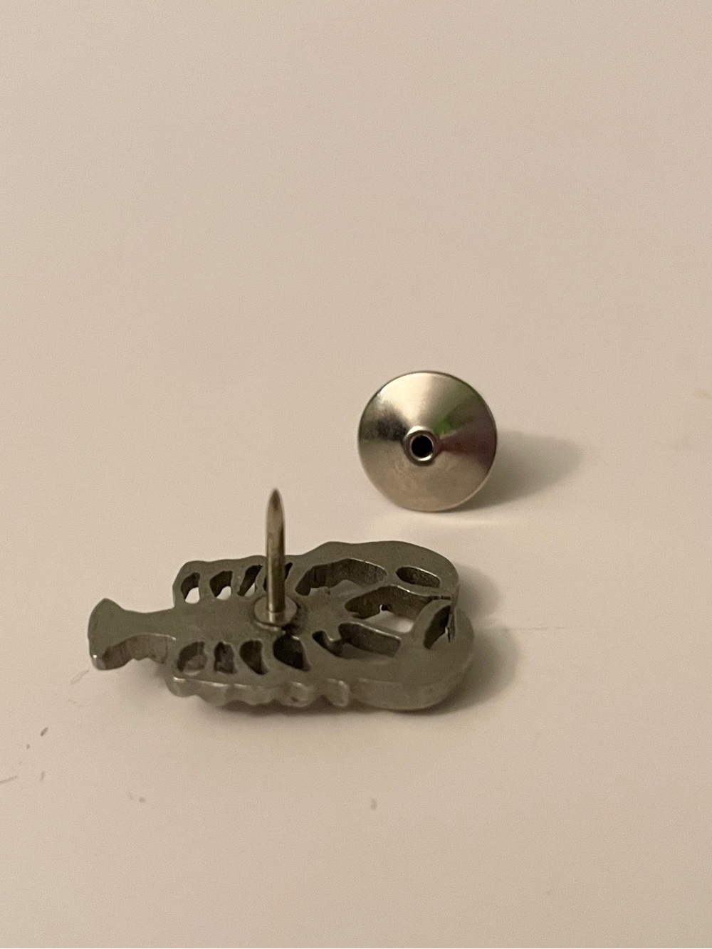 Vintage Pewter Lobster Lapel Pin Silver Tone Sea Life Crustacean Tie Tack⁠ - Picture 12 of 15